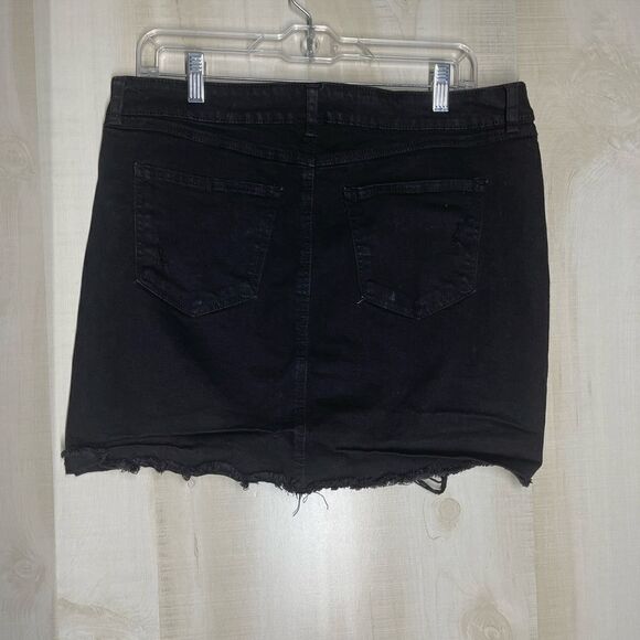 Rewash black distressed mini skirt, size 13‎ - Picture 11 of 14